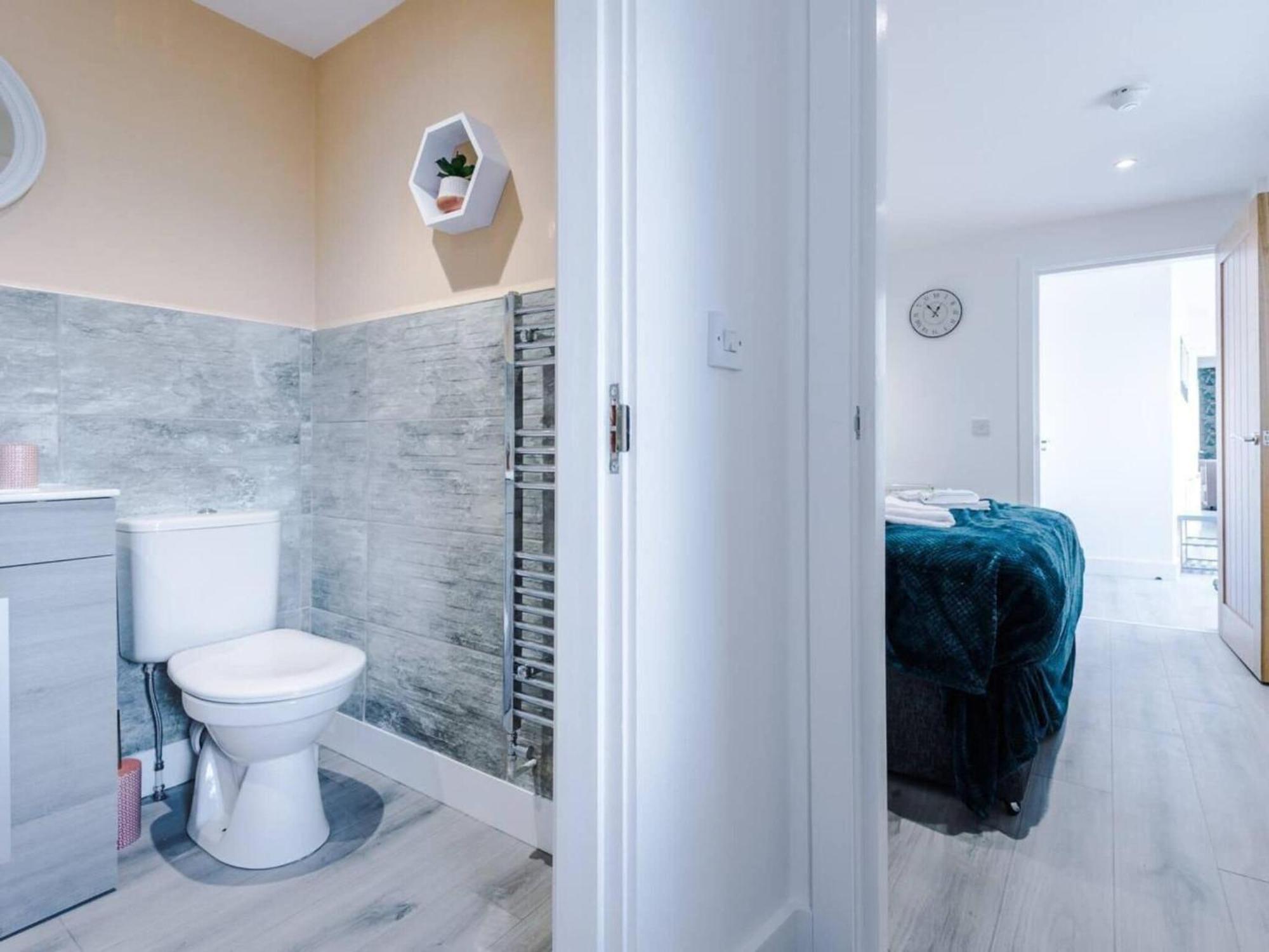 The Ecclesian Deluxe Apartments Near Trafford Centre Eccles Train Station 曼彻斯特 外观 照片