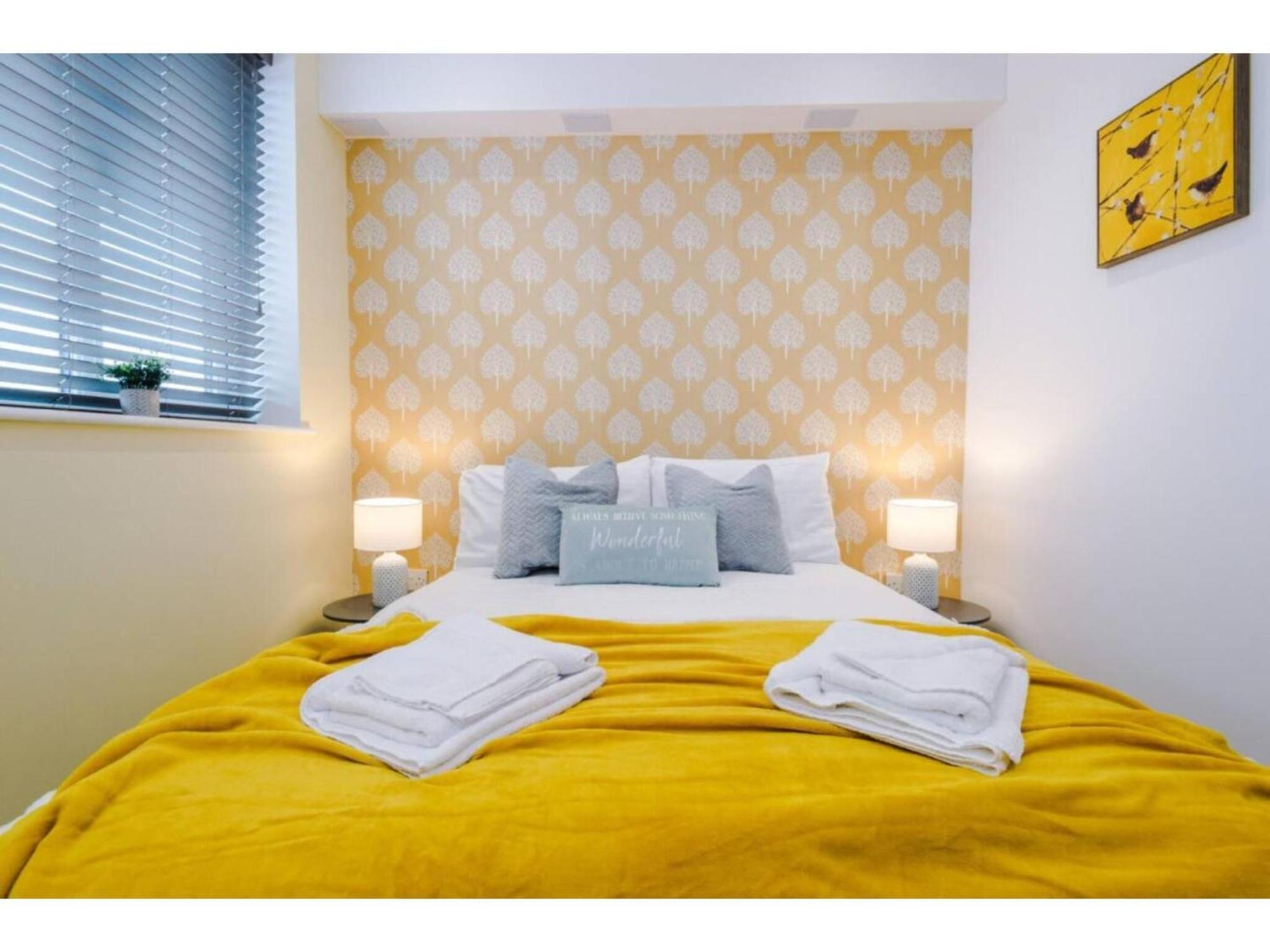 The Ecclesian Deluxe Apartments Near Trafford Centre Eccles Train Station 曼彻斯特 外观 照片