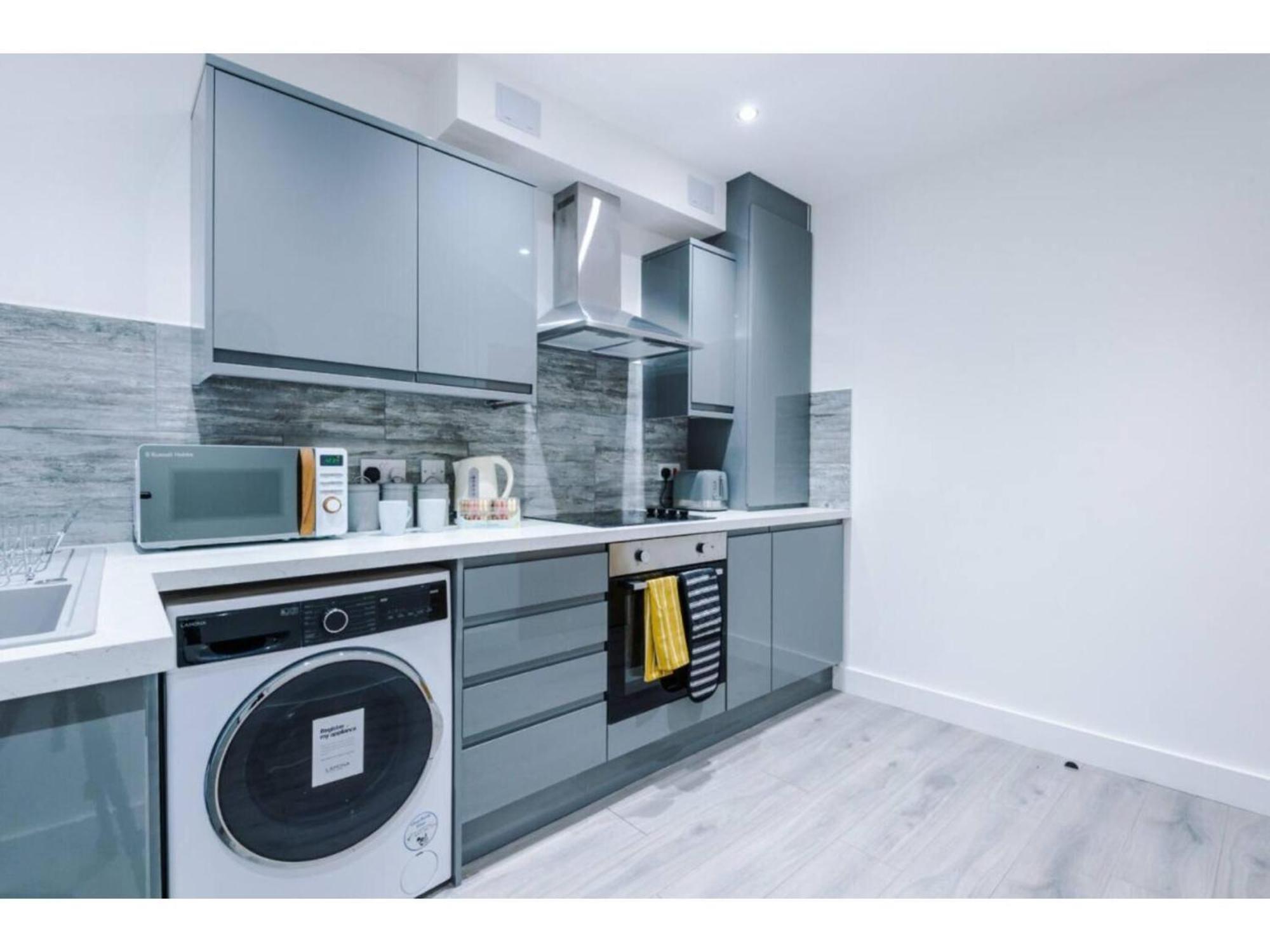 The Ecclesian Deluxe Apartments Near Trafford Centre Eccles Train Station 曼彻斯特 外观 照片