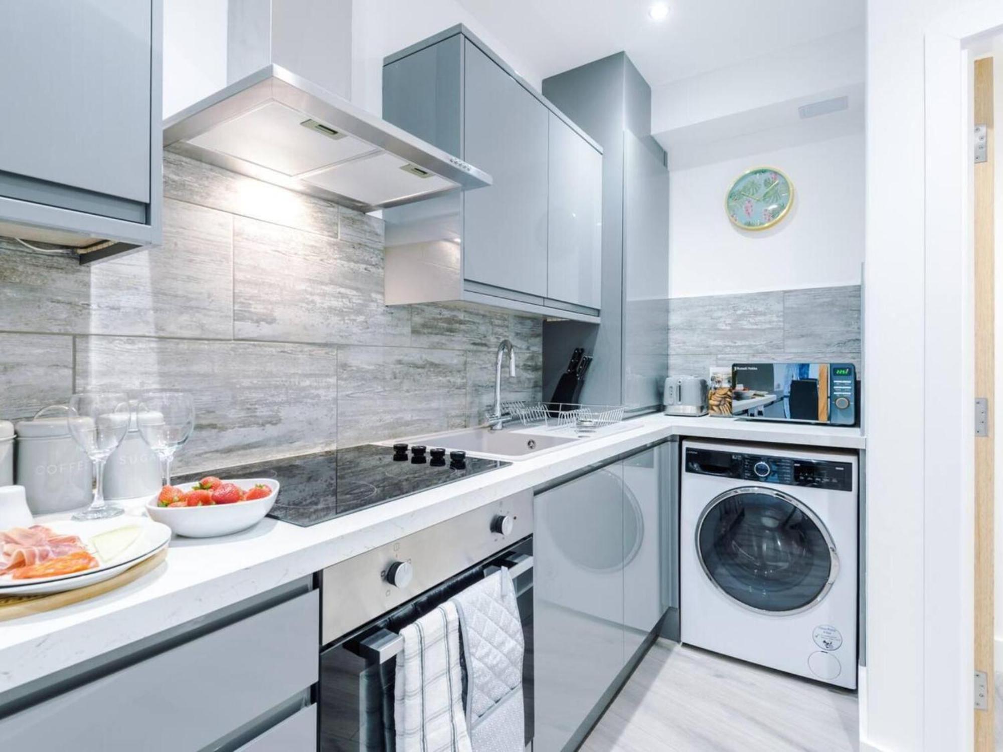 The Ecclesian Deluxe Apartments Near Trafford Centre Eccles Train Station 曼彻斯特 外观 照片