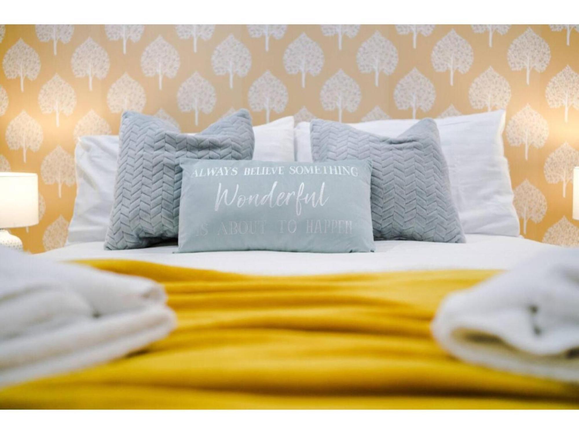The Ecclesian Deluxe Apartments Near Trafford Centre Eccles Train Station 曼彻斯特 外观 照片