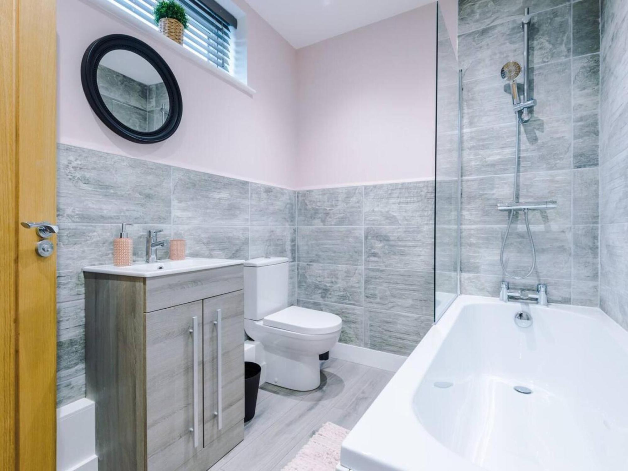 The Ecclesian Deluxe Apartments Near Trafford Centre Eccles Train Station 曼彻斯特 外观 照片