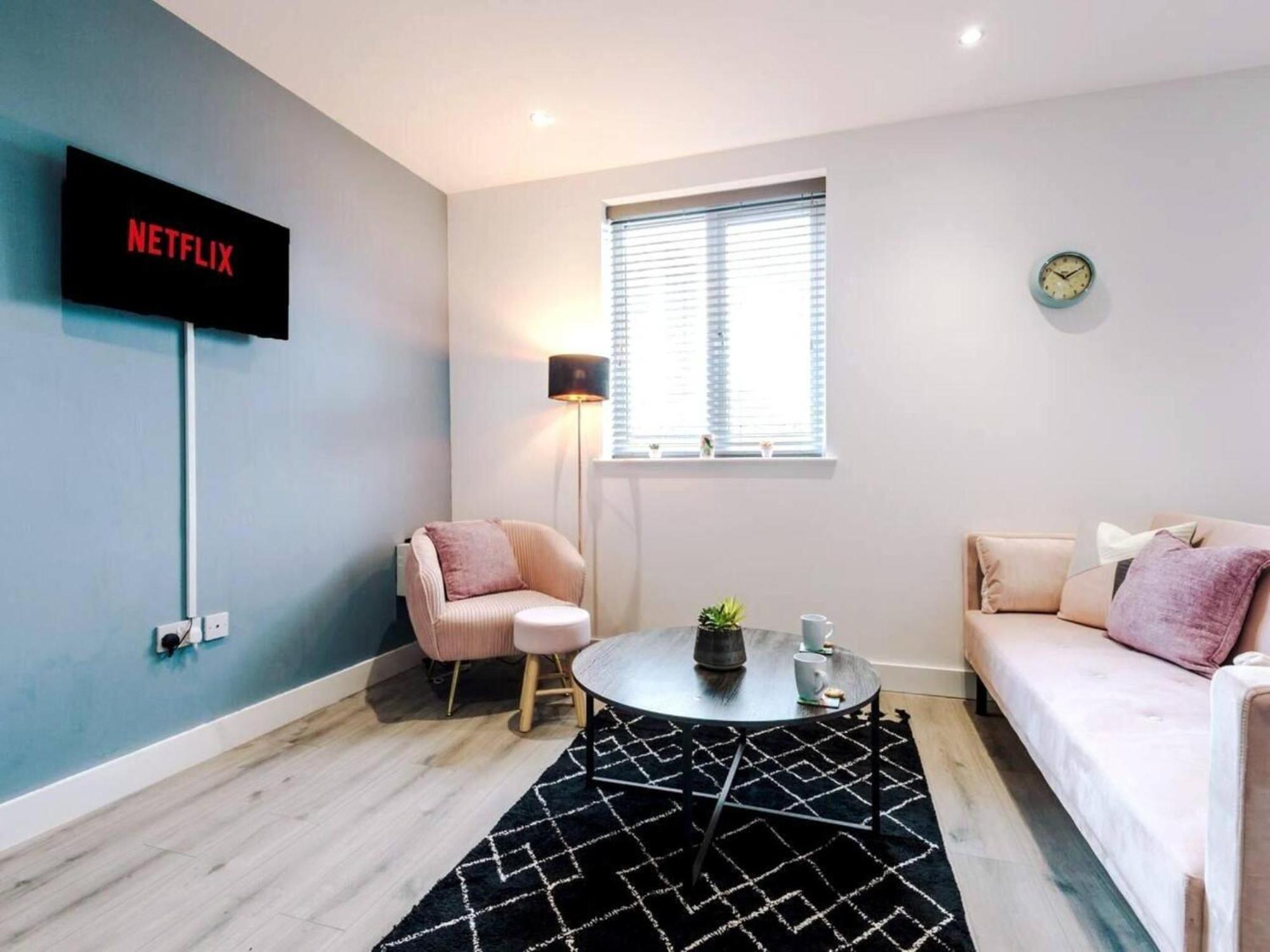 The Ecclesian Deluxe Apartments Near Trafford Centre Eccles Train Station 曼彻斯特 外观 照片